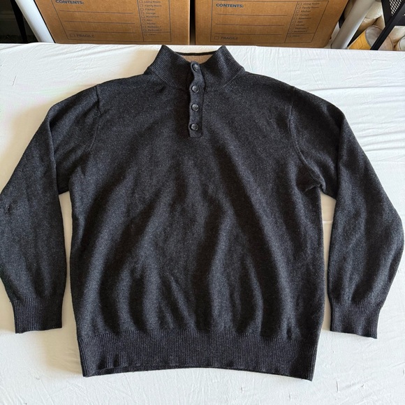 LL‎ Bean Lambs Wool Henley Sweater Mens Medium Gray Fisherman Coastal Outdoors - Picture 3 of 15